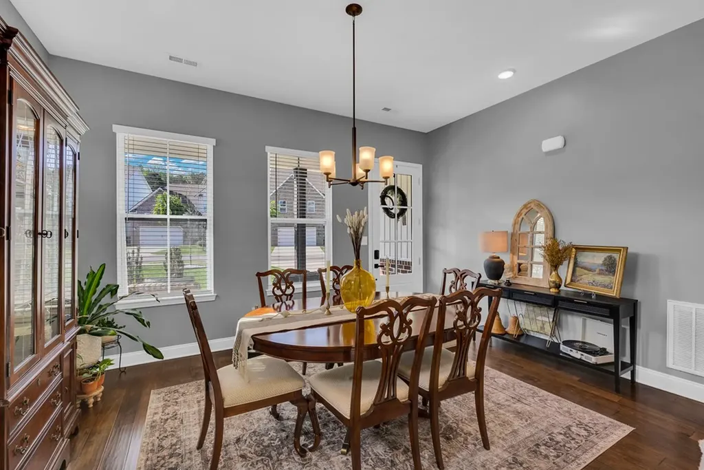 1111 Belle Pond Avenue Knoxville TN 37932