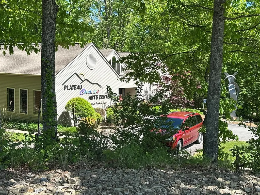 204 Meadowview Drive Crossville TN 38558