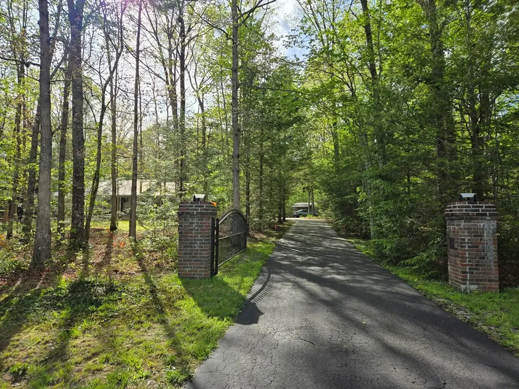 1320 Laurel Way Monterey TN 38574