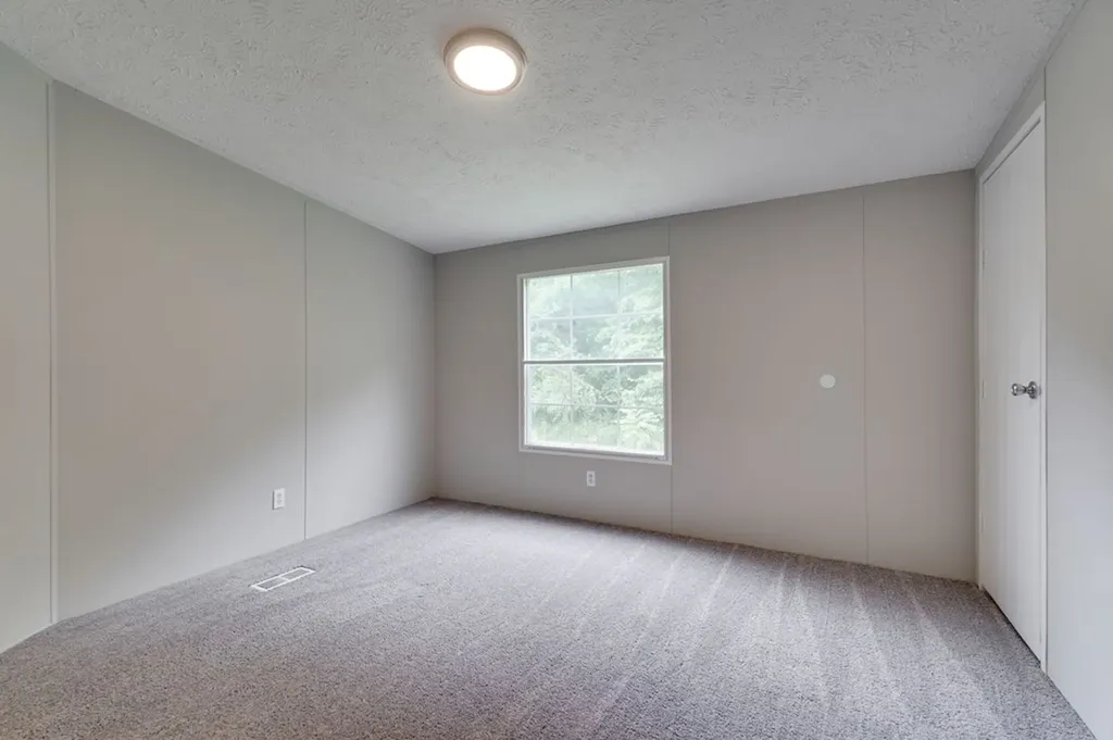208 Rhoads Lane Hillsboro TN 37342