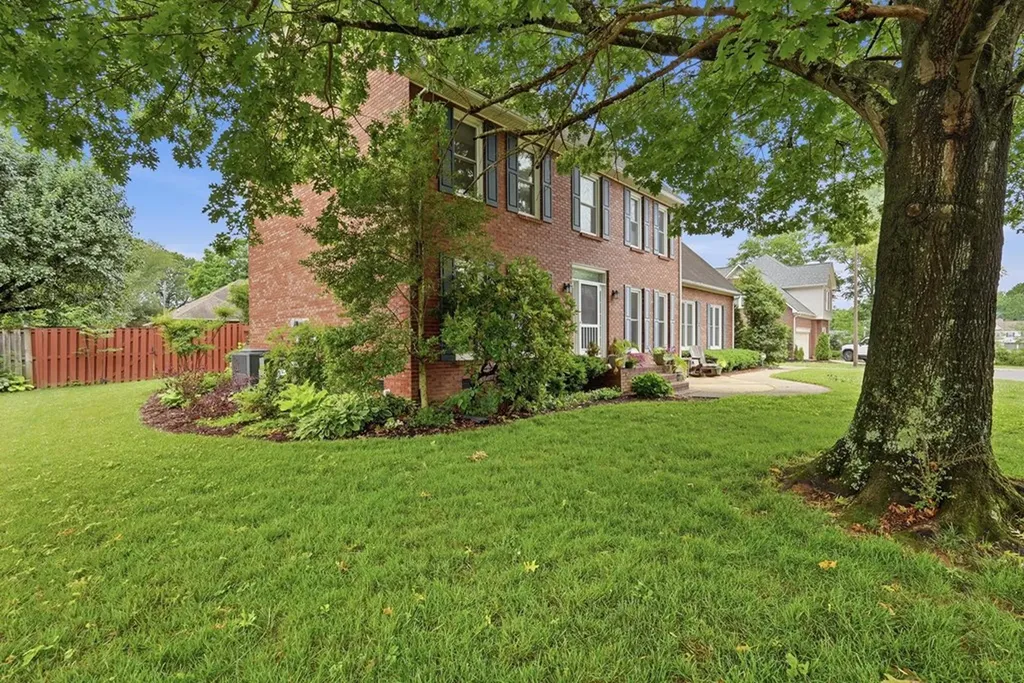 1363 Ivy Lane Cookeville TN 38501