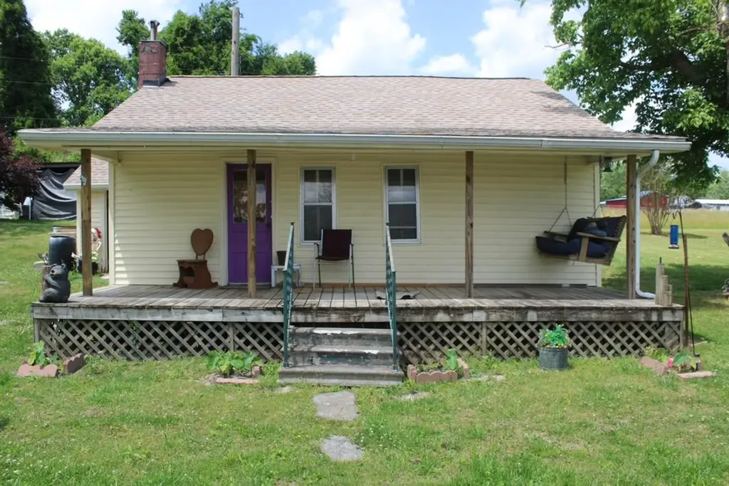 276 Virgie Brown Lane Baxter TN 38544