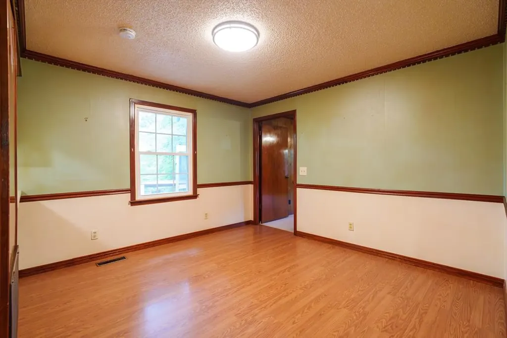 2245 Sharon Avenue Cookeville TN 38501-1064