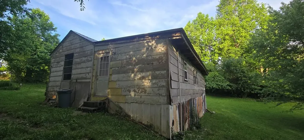 539 East Peter Avenue Monterey TN 38574
