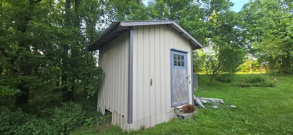 539 East Peter Avenue Monterey TN 38574