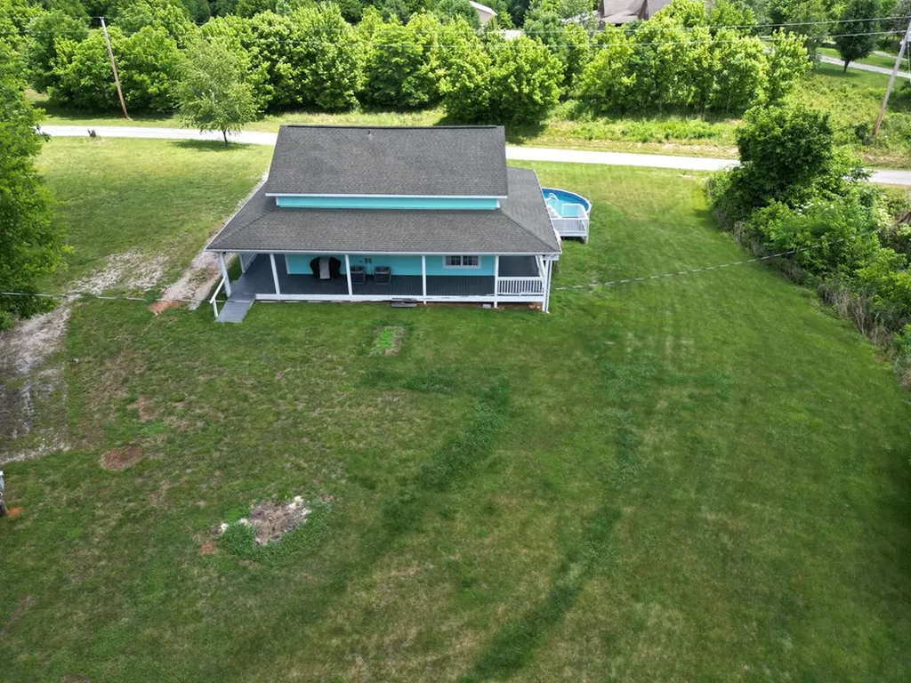581 Shady Grove Road Bloomington Springs TN 38545