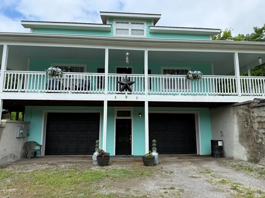 581 Shady Grove Road Bloomington Springs TN 38545