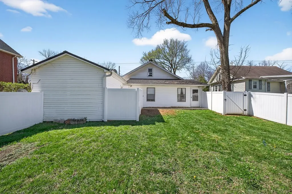 41 N Maple Avenue Cookeville TN 38501
