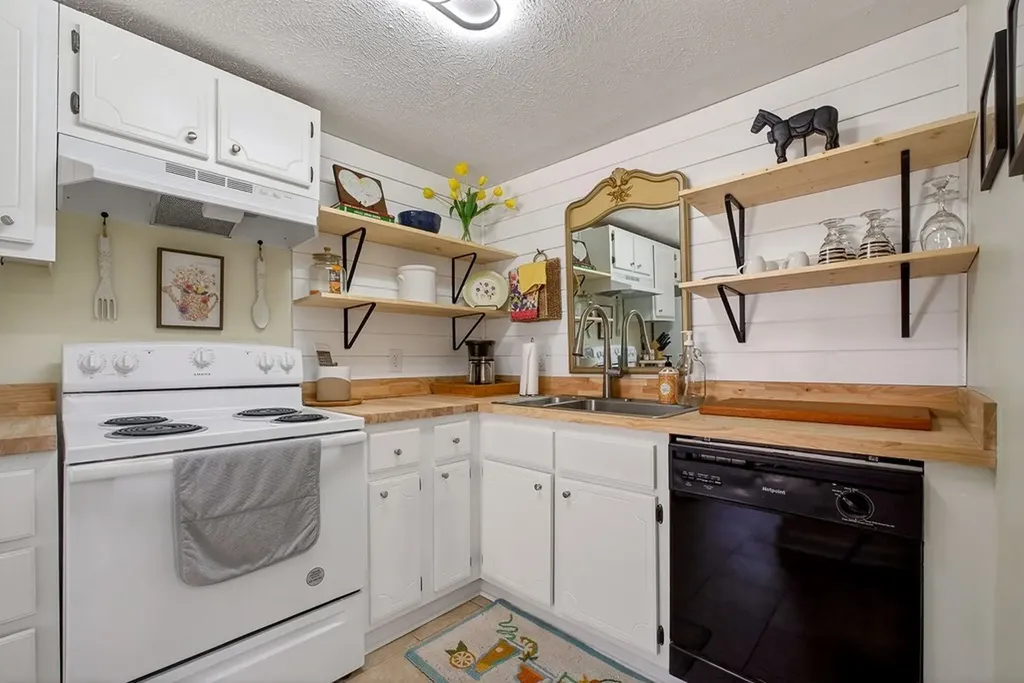 41 N Maple Avenue Cookeville TN 38501