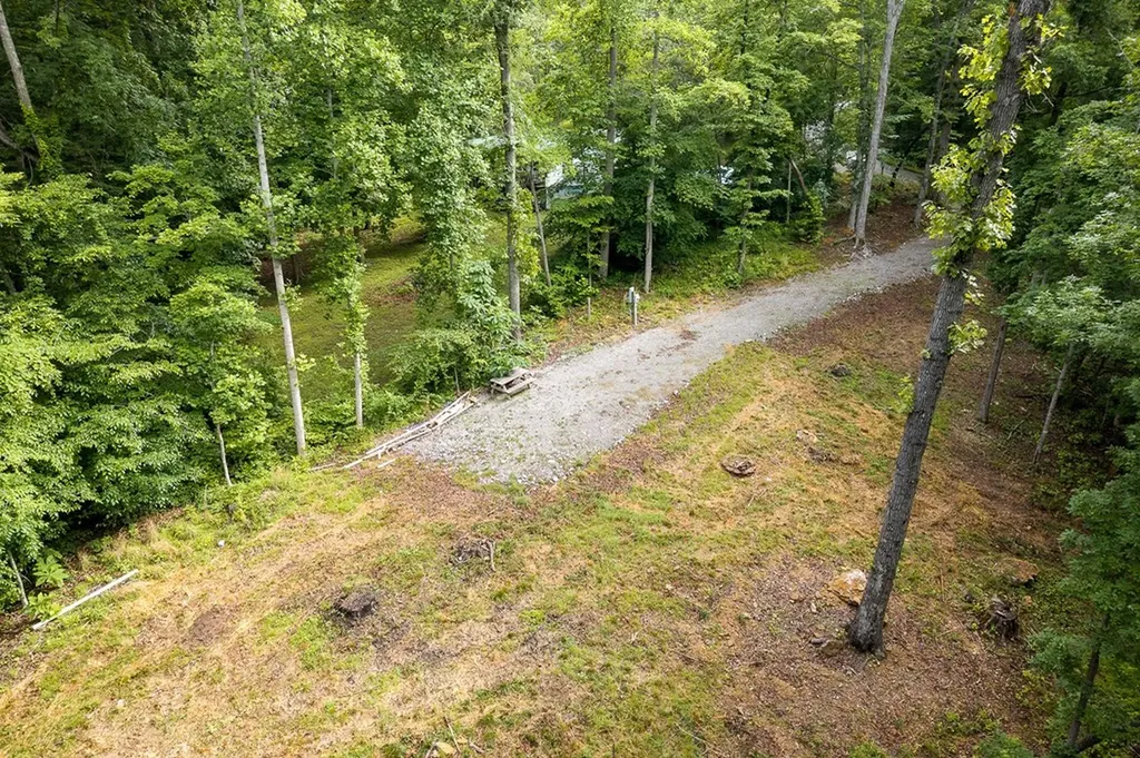 222 Witherspoon Drive Smithville TN 37166
