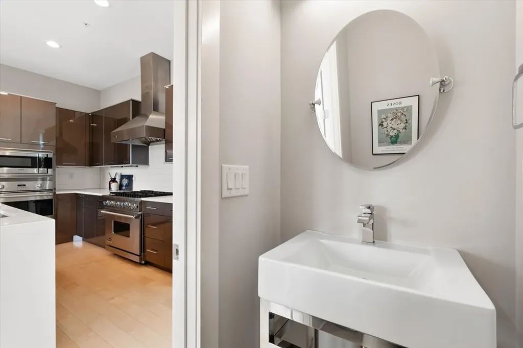 401D Avoca Street Nashville TN 37203