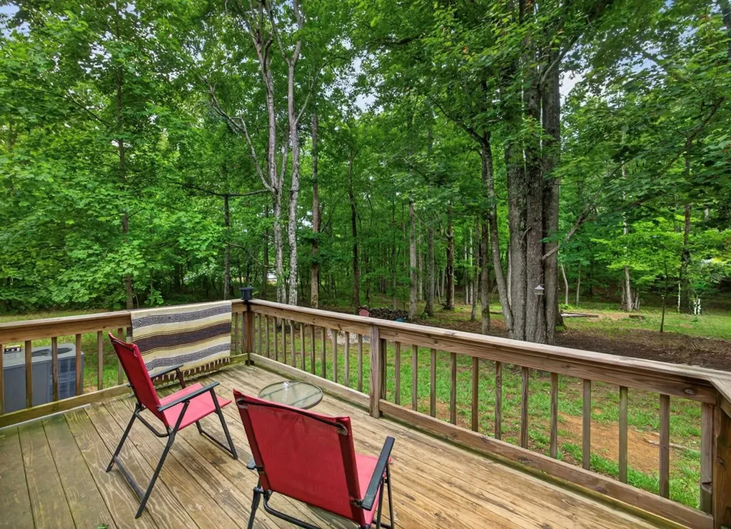 1221 Camp Belle Air Road Sparta TN 38583