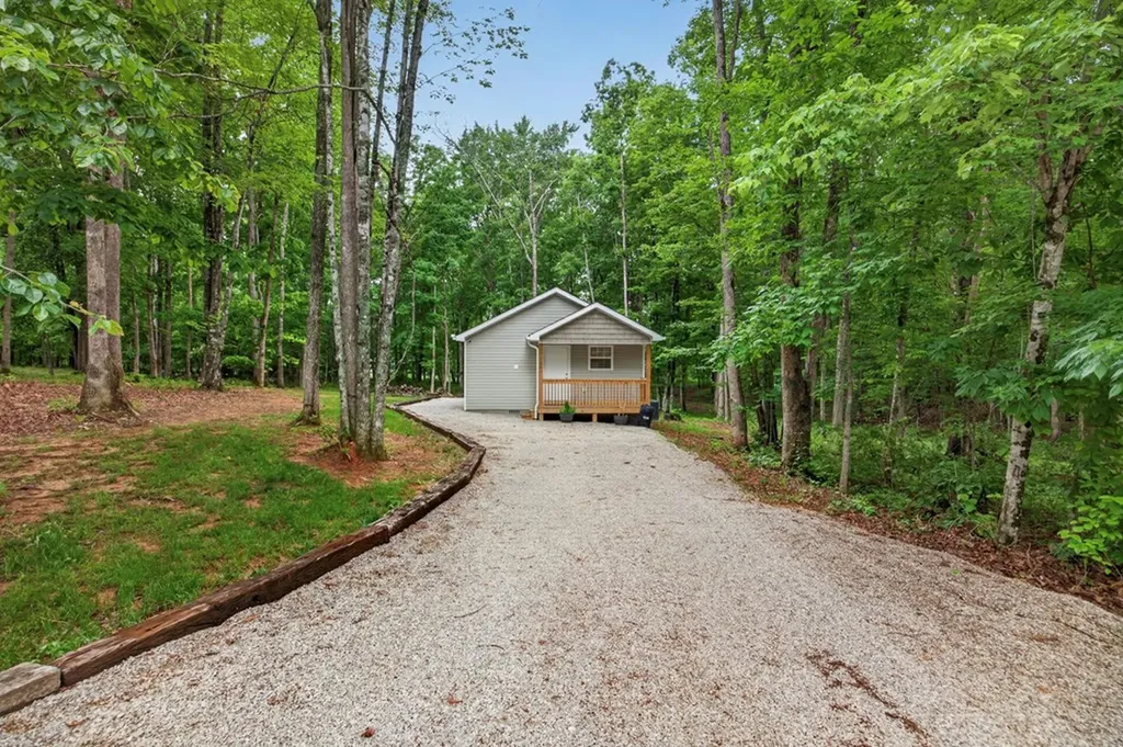 1221 Camp Belle Air Road Sparta TN 38583