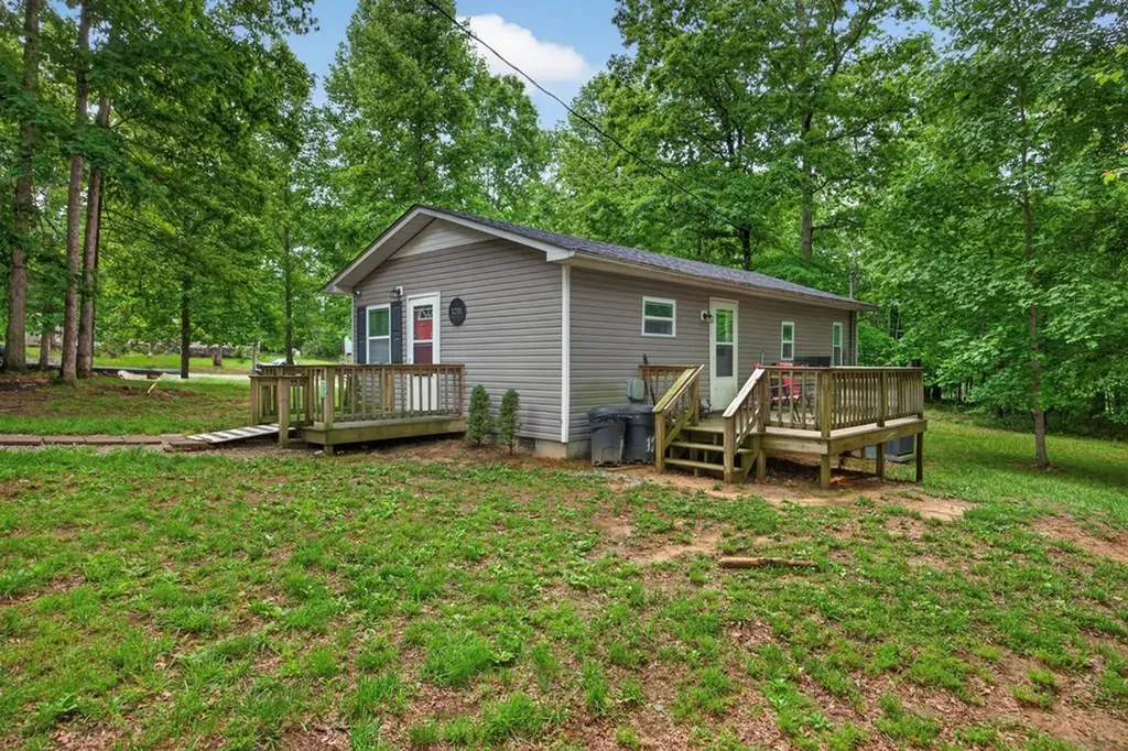 1211 Camp Belle Air Road Sparta TN 38583