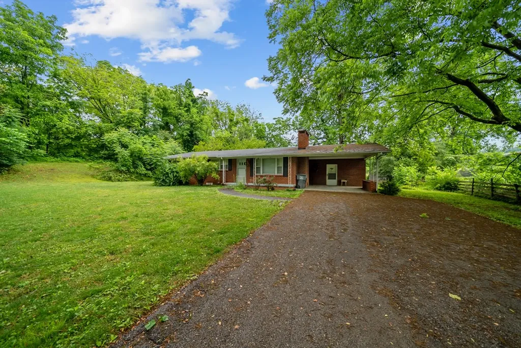 1200 N Salem Road Cookeville TN 38501