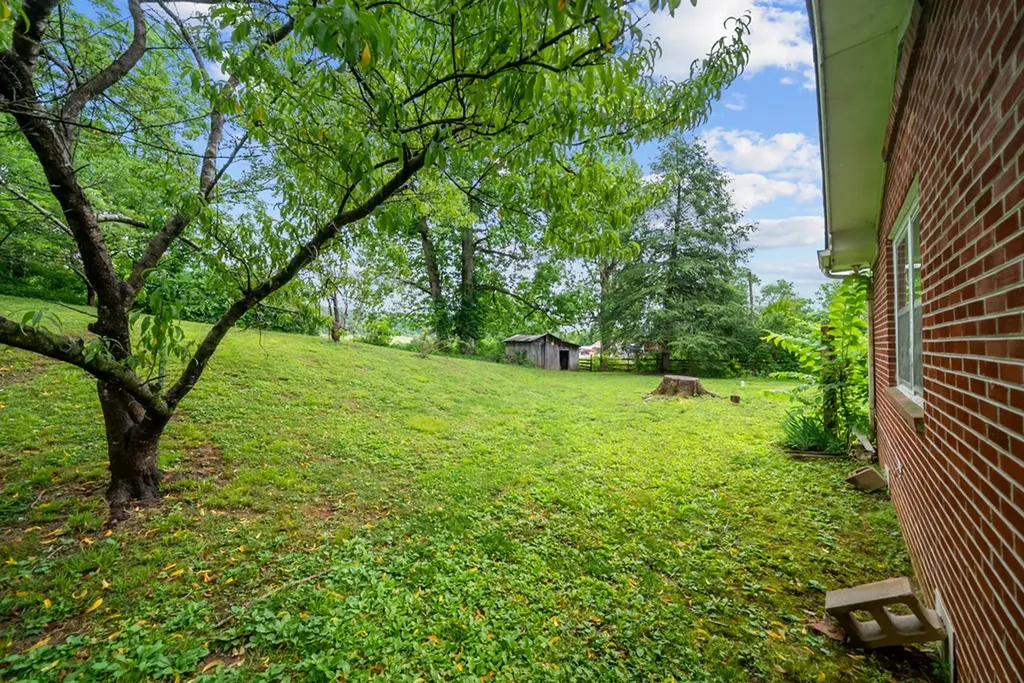 1200 N Salem Road Cookeville TN 38501