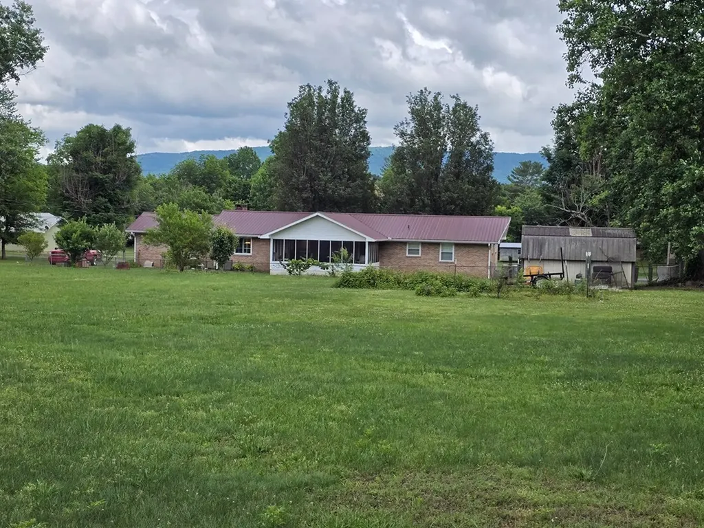191 1st Avenue Dunlap TN 37327