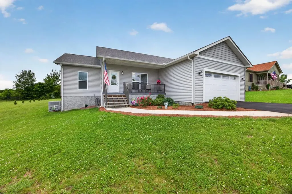 64 Perry Creek Drive Crossville TN 38572