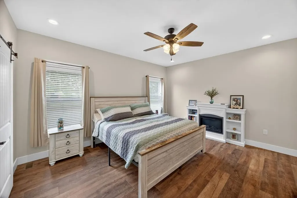 64 Perry Creek Drive Crossville TN 38572