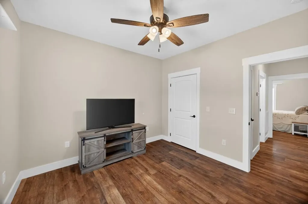 64 Perry Creek Drive Crossville TN 38572