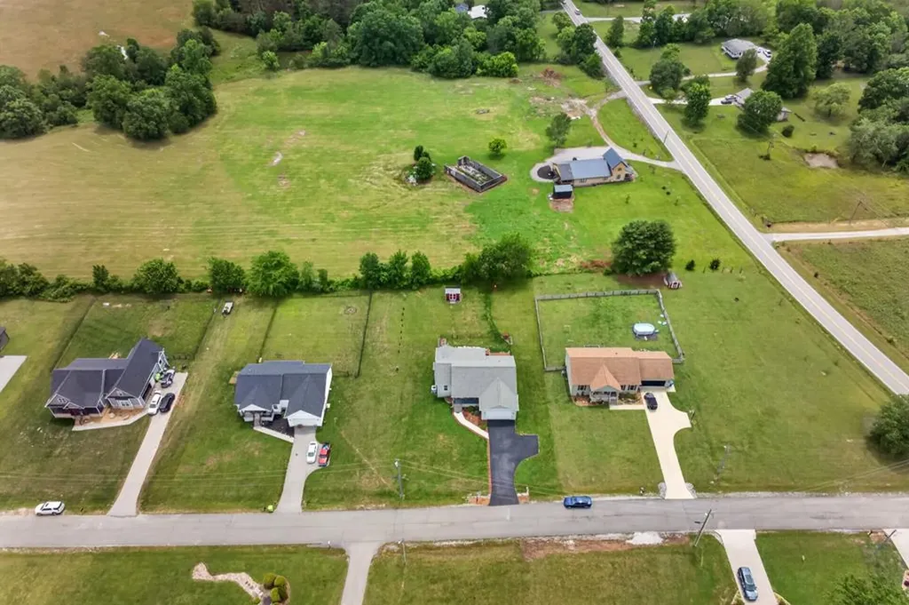 64 Perry Creek Drive Crossville TN 38572