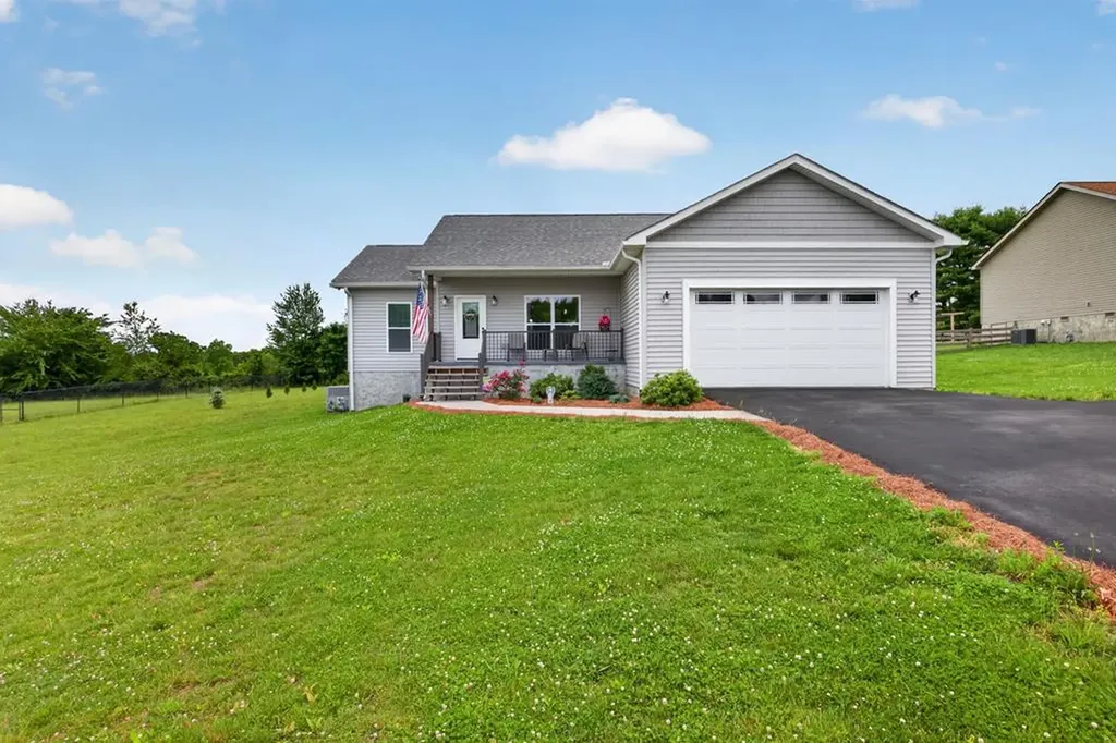 64 Perry Creek Drive Crossville TN 38572