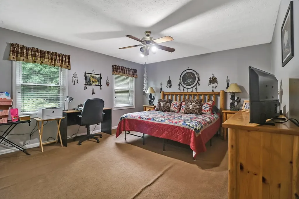 1072 Belmont Drive Monterey TN 38574