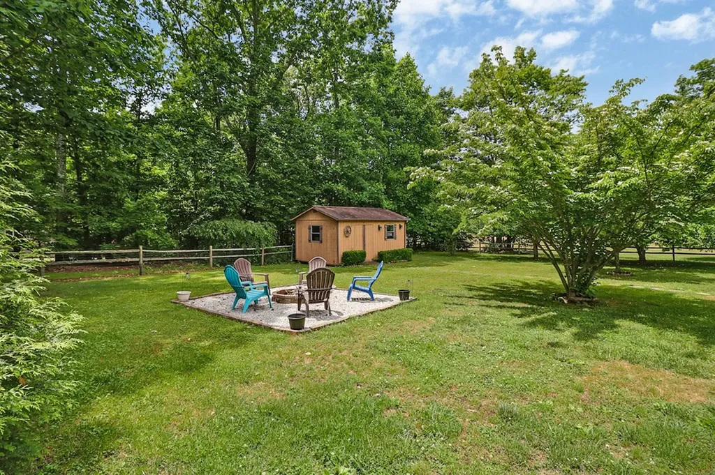 1072 Belmont Drive Monterey TN 38574