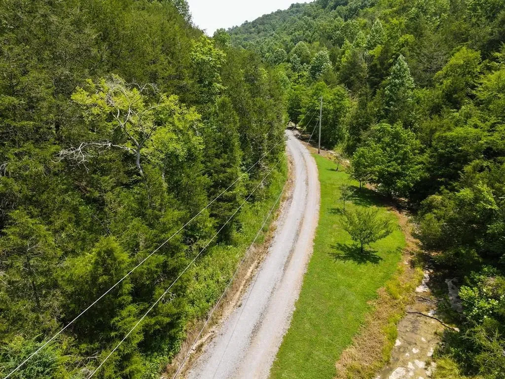 360 Spurlock Hollow Lane Gainesboro TN 38562