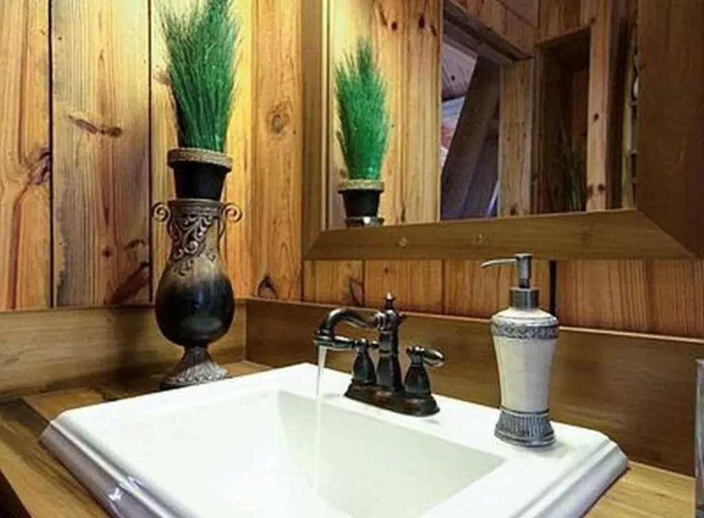 360 Spurlock Hollow Lane Gainesboro TN 38562