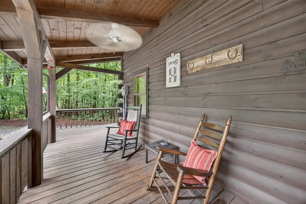 55214 Maynard Ridge Lane Crawford TN 38554