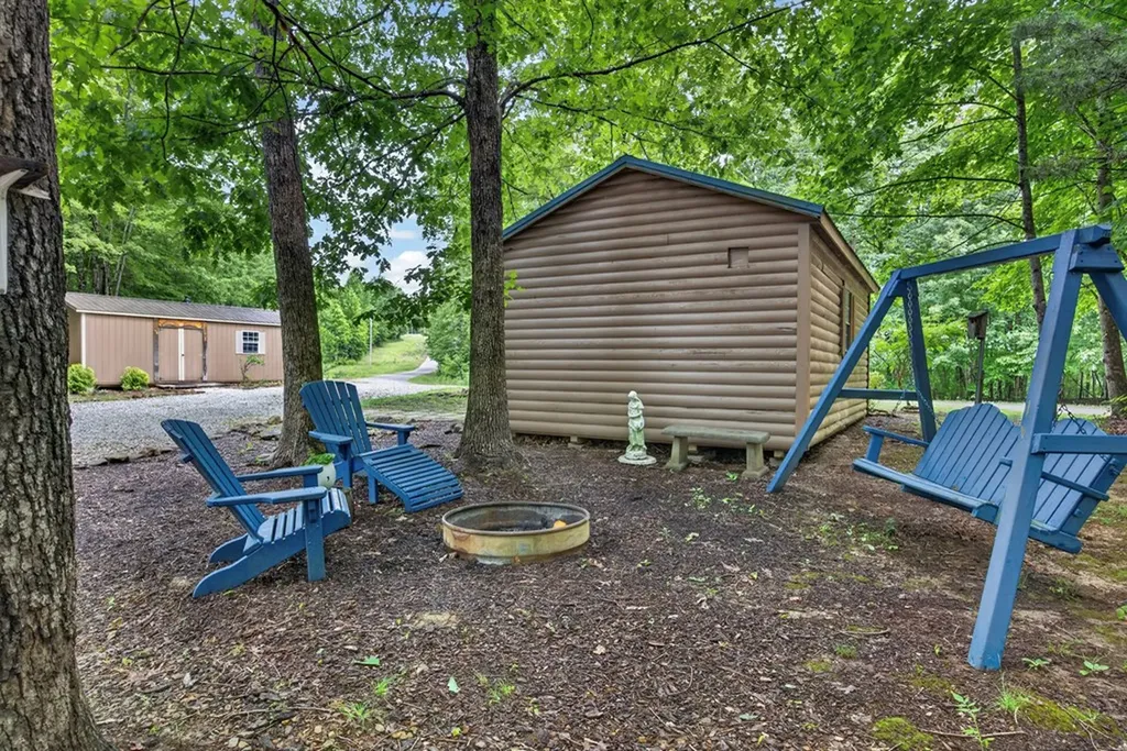 55214 Maynard Ridge Lane Crawford TN 38554
