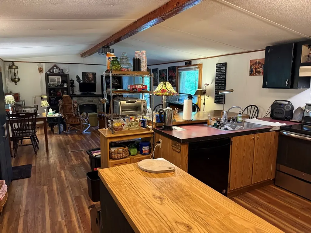 133 Cook Lane Gainesboro TN 38562