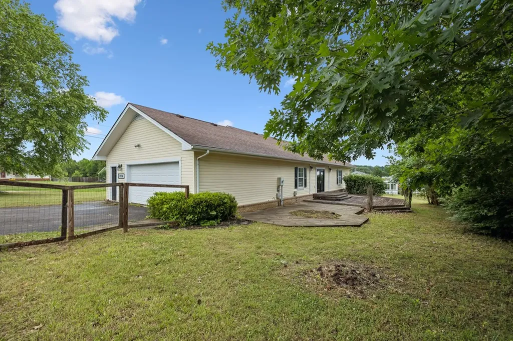 2804 Paran Pointe Drive Cookeville TN 38506-3312