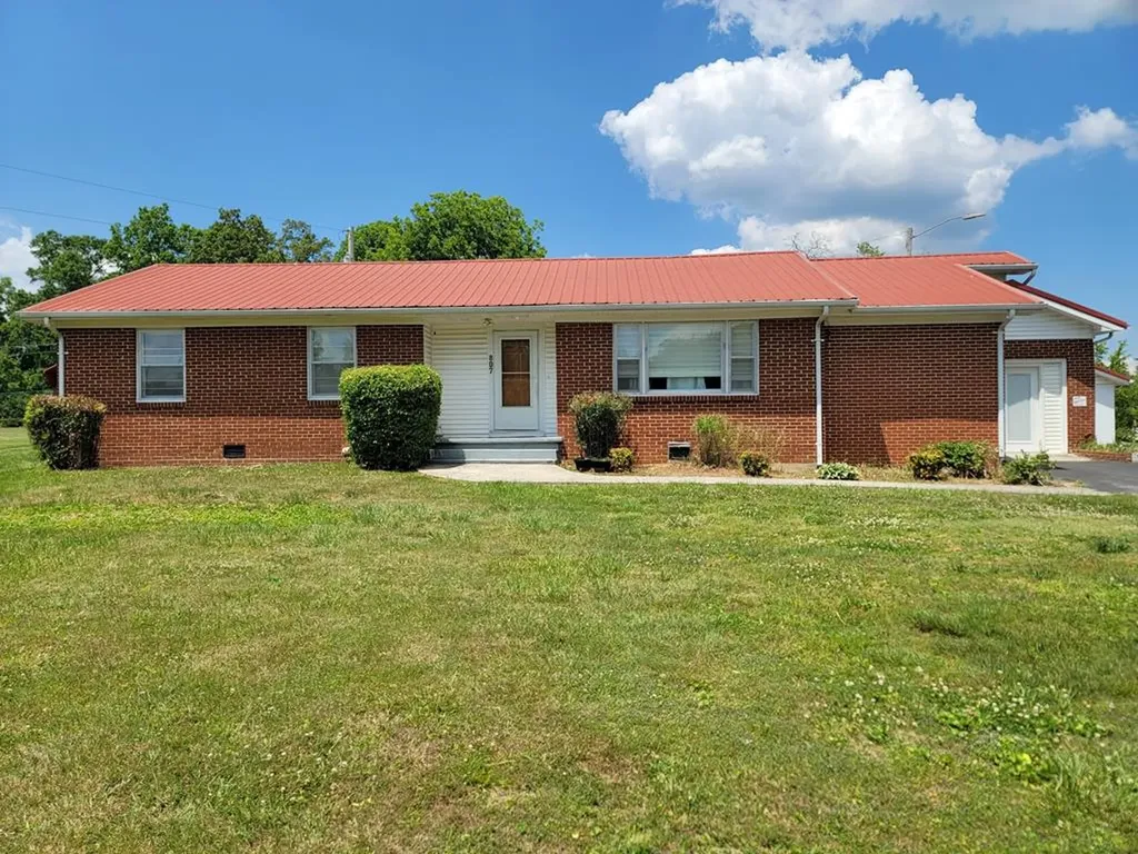807 Red Road Mcminnville TN 37110