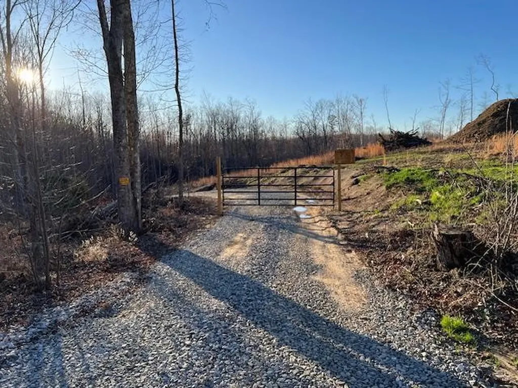 1023 Flat Rock Road Jamestown TN 38556