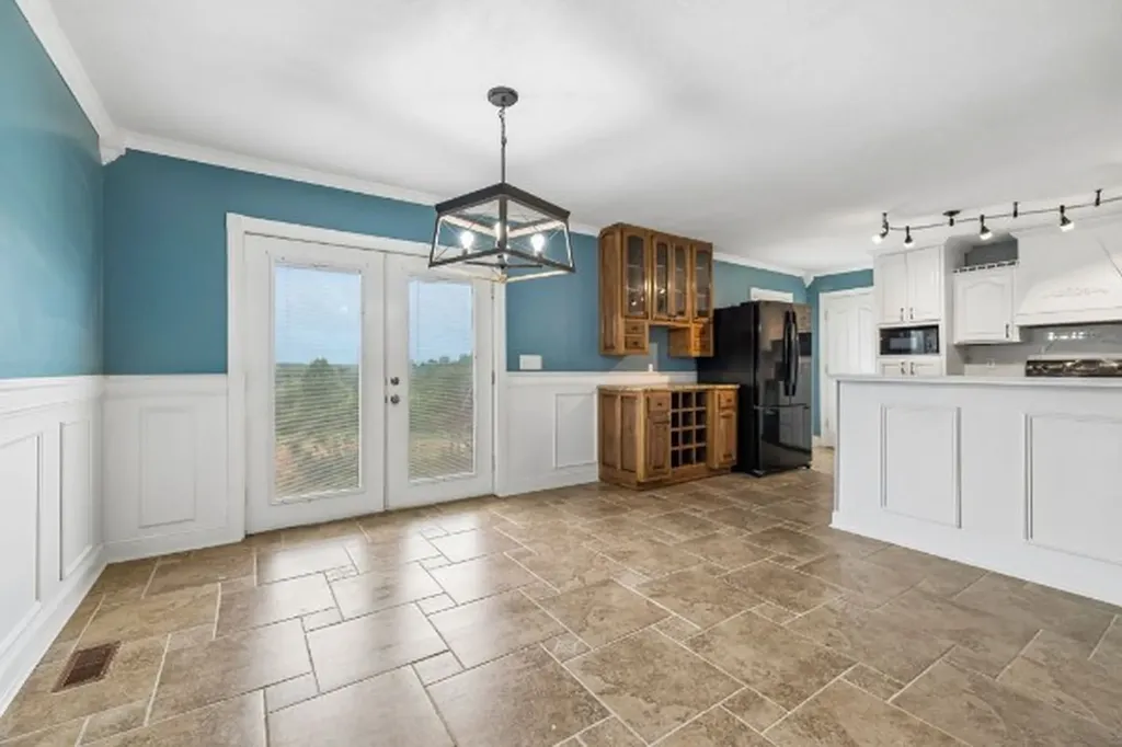 6701 Mccormick Ridge Road Whitleyville TN 38588