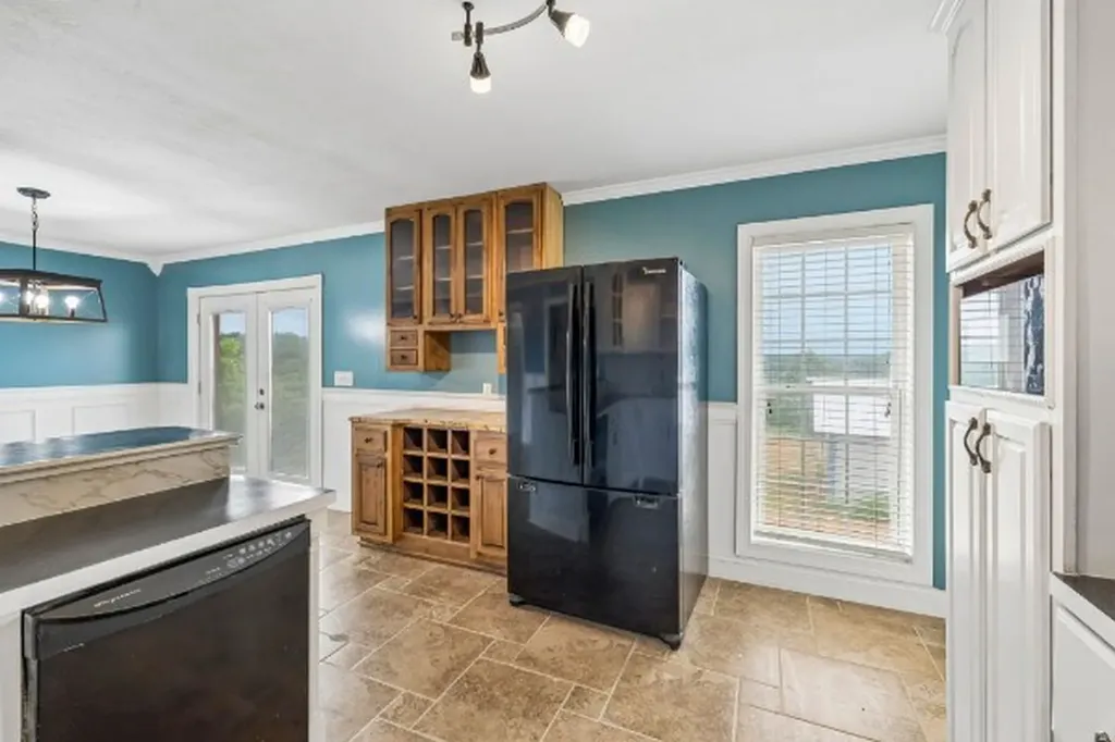6701 Mccormick Ridge Road Whitleyville TN 38588