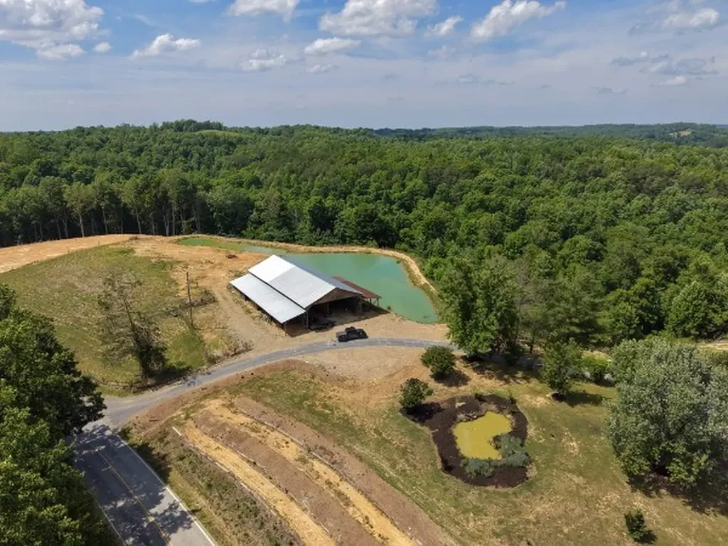 6701 Mccormick Ridge Road Whitleyville TN 38588