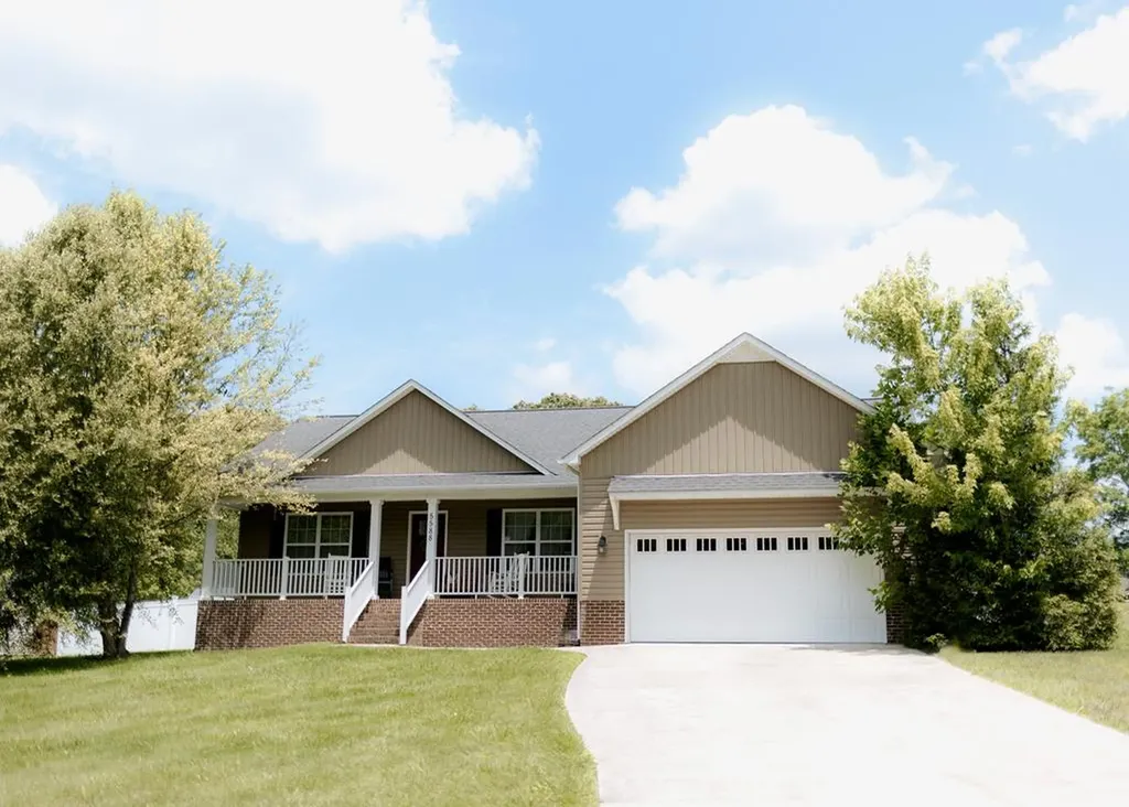 5588 Village Road Cookeville TN 38506