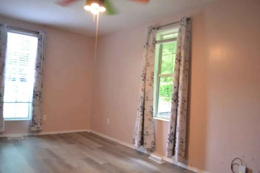1505 Add Stafford Road Hilham TN 38568