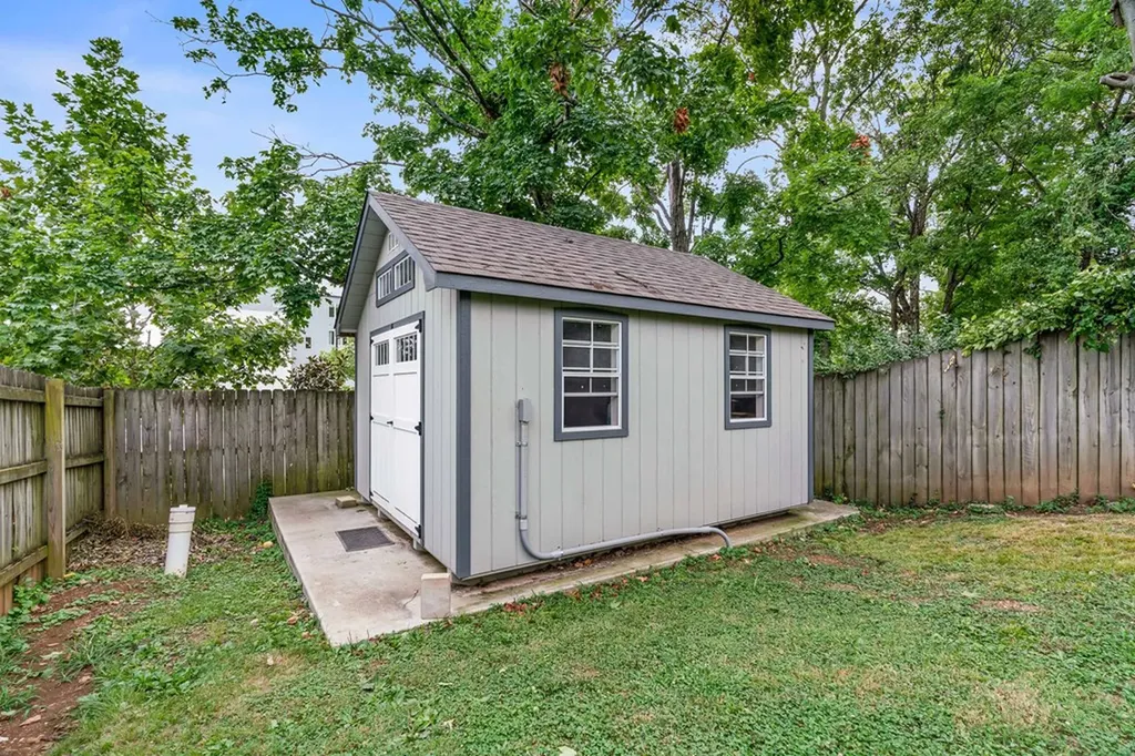 916A Thomas Avenue Nashville TN 37216