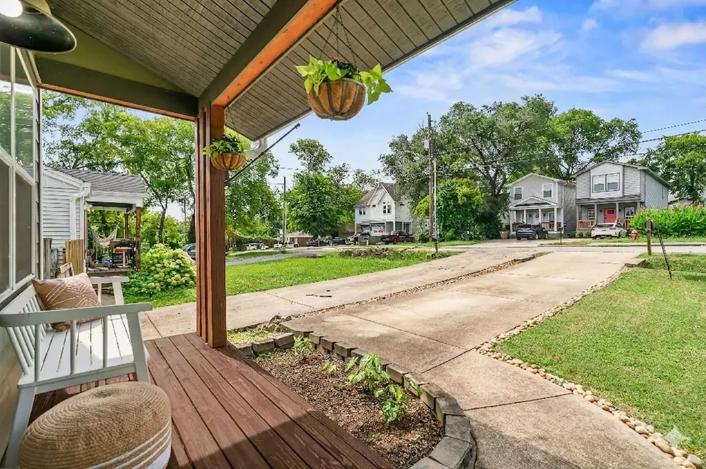 916A Thomas Avenue Nashville TN 37216