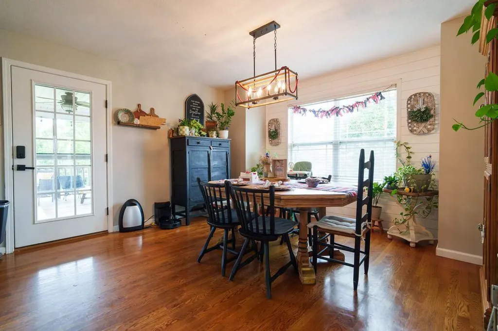 5979 Ditty Road Cookeville TN 38506