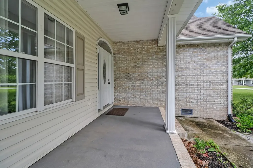 809 Buffalo Trail Clarkrange TN 38553