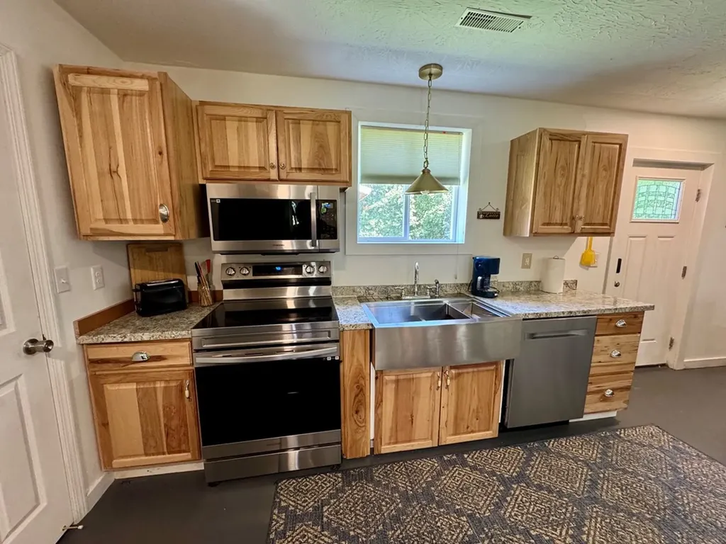 1025 Center Lane Byrdstown TN 38549