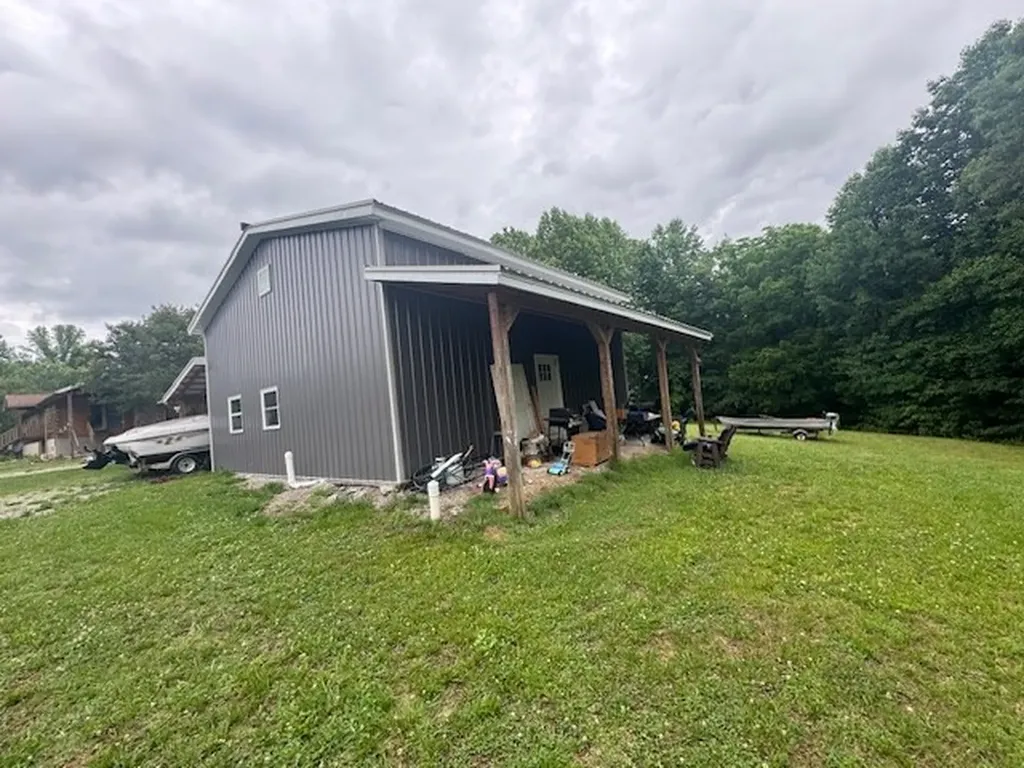 1025 Center Lane Byrdstown TN 38549