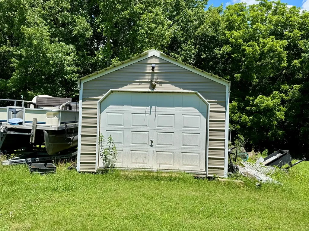 1025 Center Lane Byrdstown TN 38549