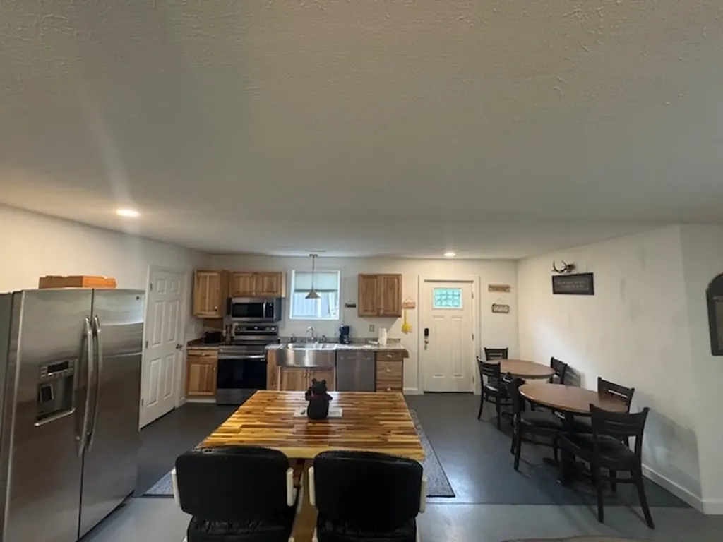 1025 Center Lane Byrdstown TN 38549