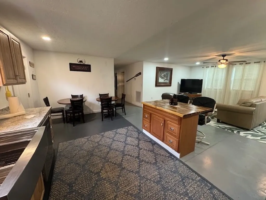 1025 Center Lane Byrdstown TN 38549
